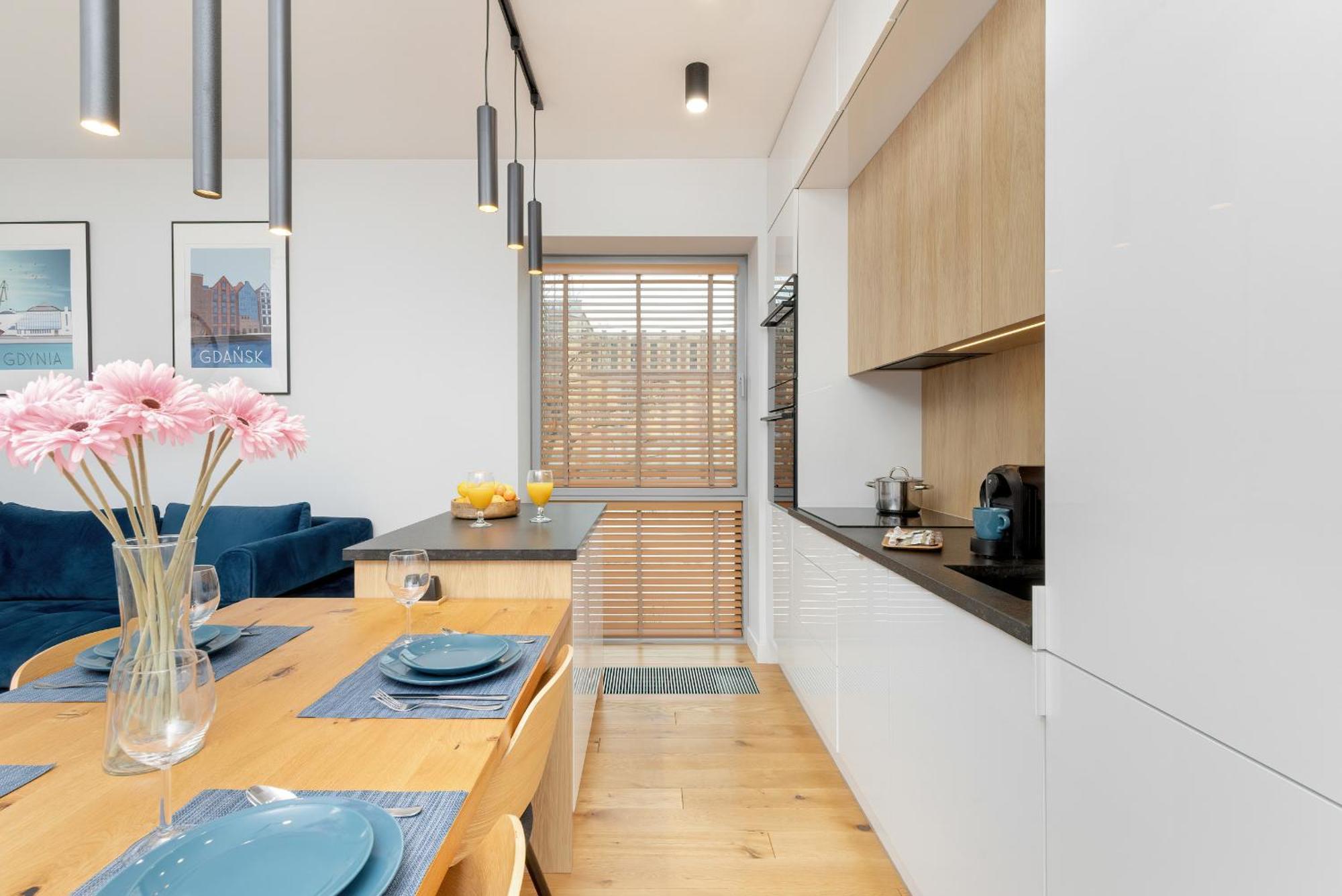 Apartment Port Marine With Sea View By Renters *